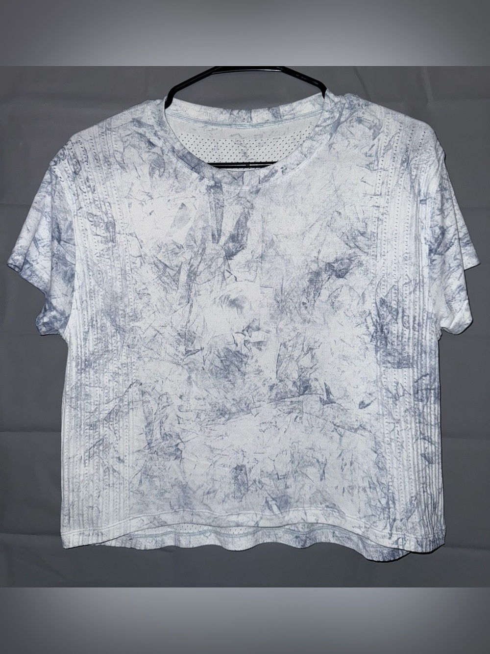 Lululemon Train to Be Short Sleeve top size 6